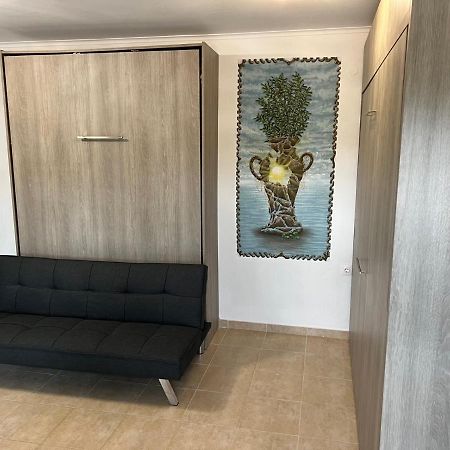 Sunshine Apartments มากรี ภายนอก รูปภาพ